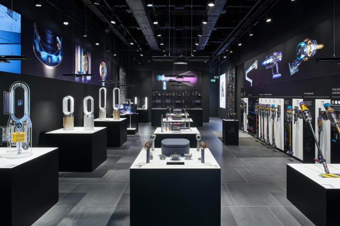 The UK’s second Dyson Demo store,home to Dyson’s full portfolio of technologies, opens at The Trafford Centre, Manchester